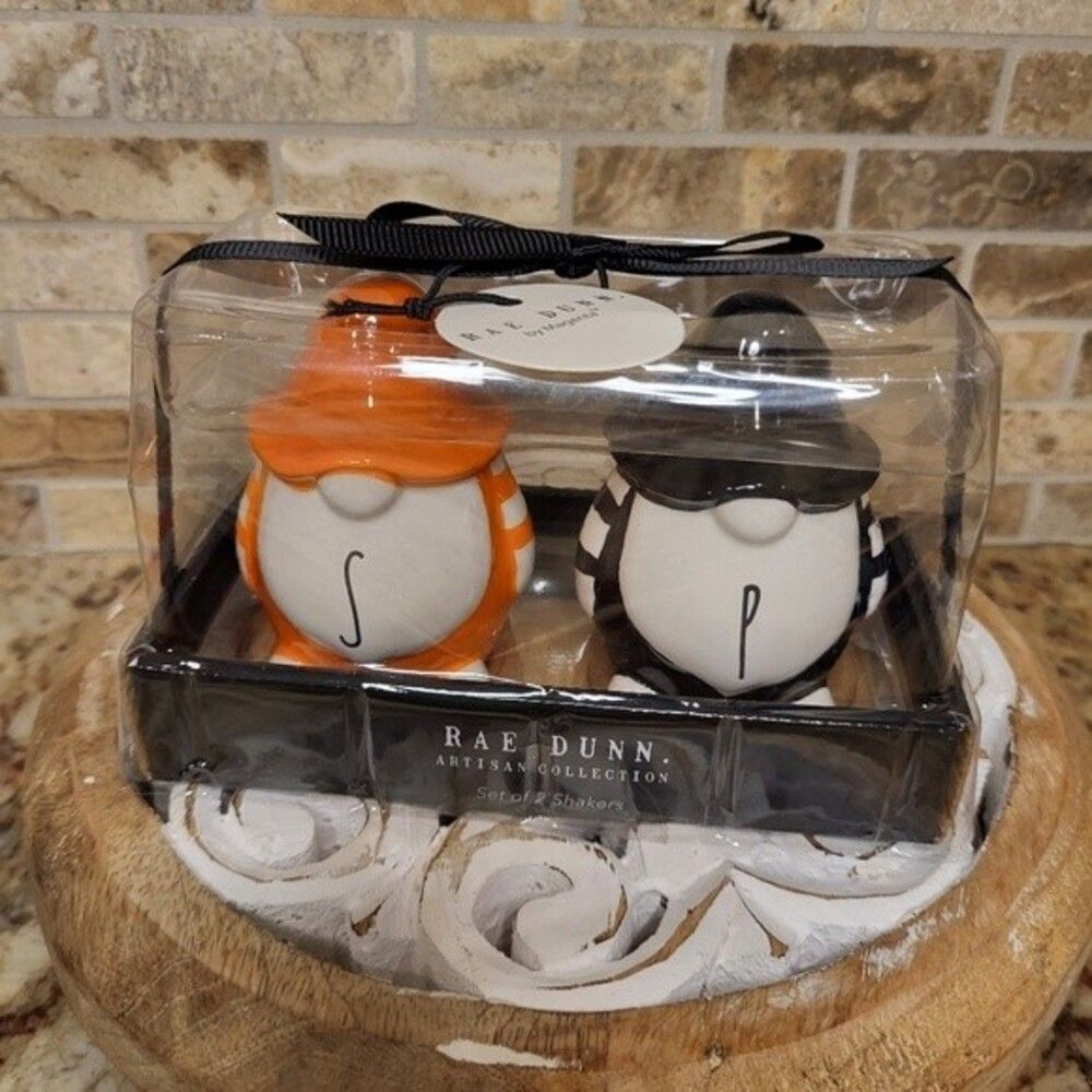 Rae Dunn Halloween Gnomes Salt & Pepper shakers set NEW